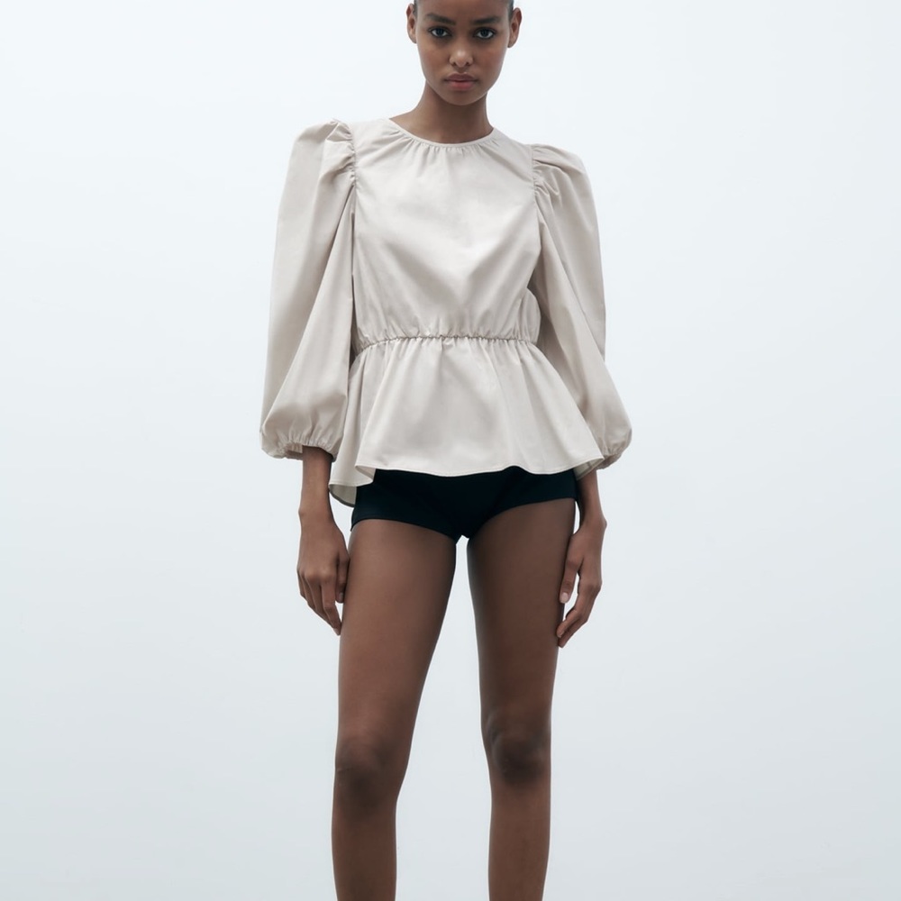 Zara cream beige balloon sleeve top medium